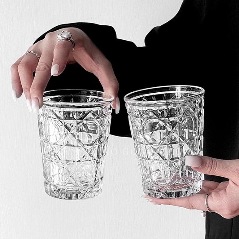 Wine Beer And Liquor - 2 stücke 310ml Vintage Diamant gemustert