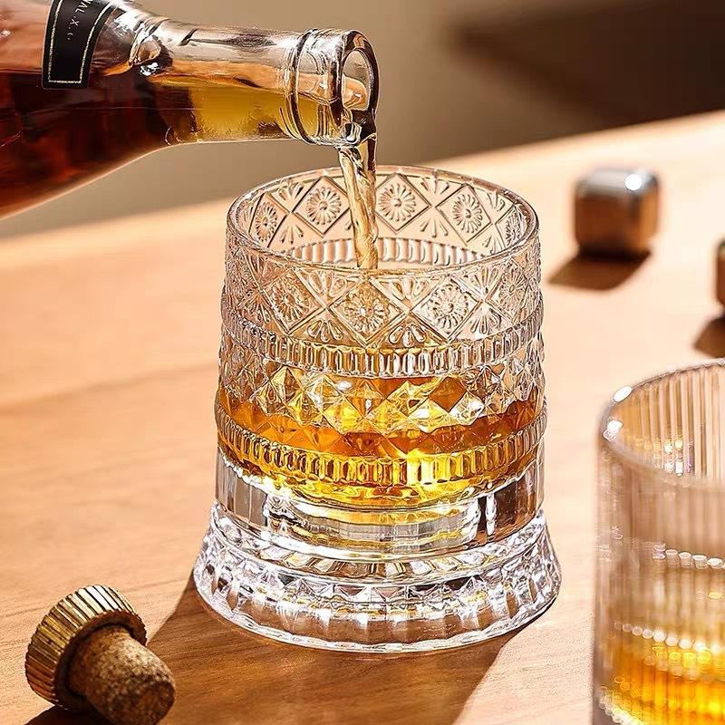 Whiskygläser, rotierendes Whis – Wine Beer And Liquor Bewertung und Preis